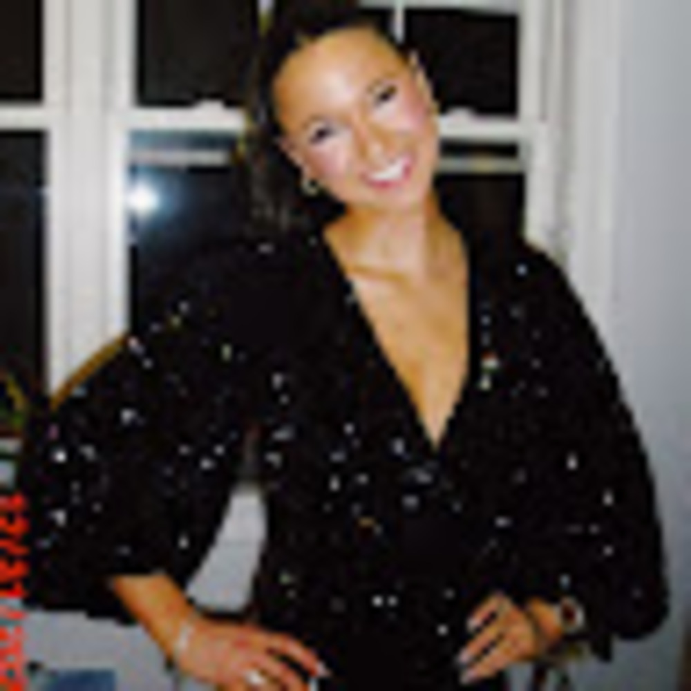 Meet your Posher, Stephanie